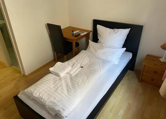 Lamm فندق Waldenbuch